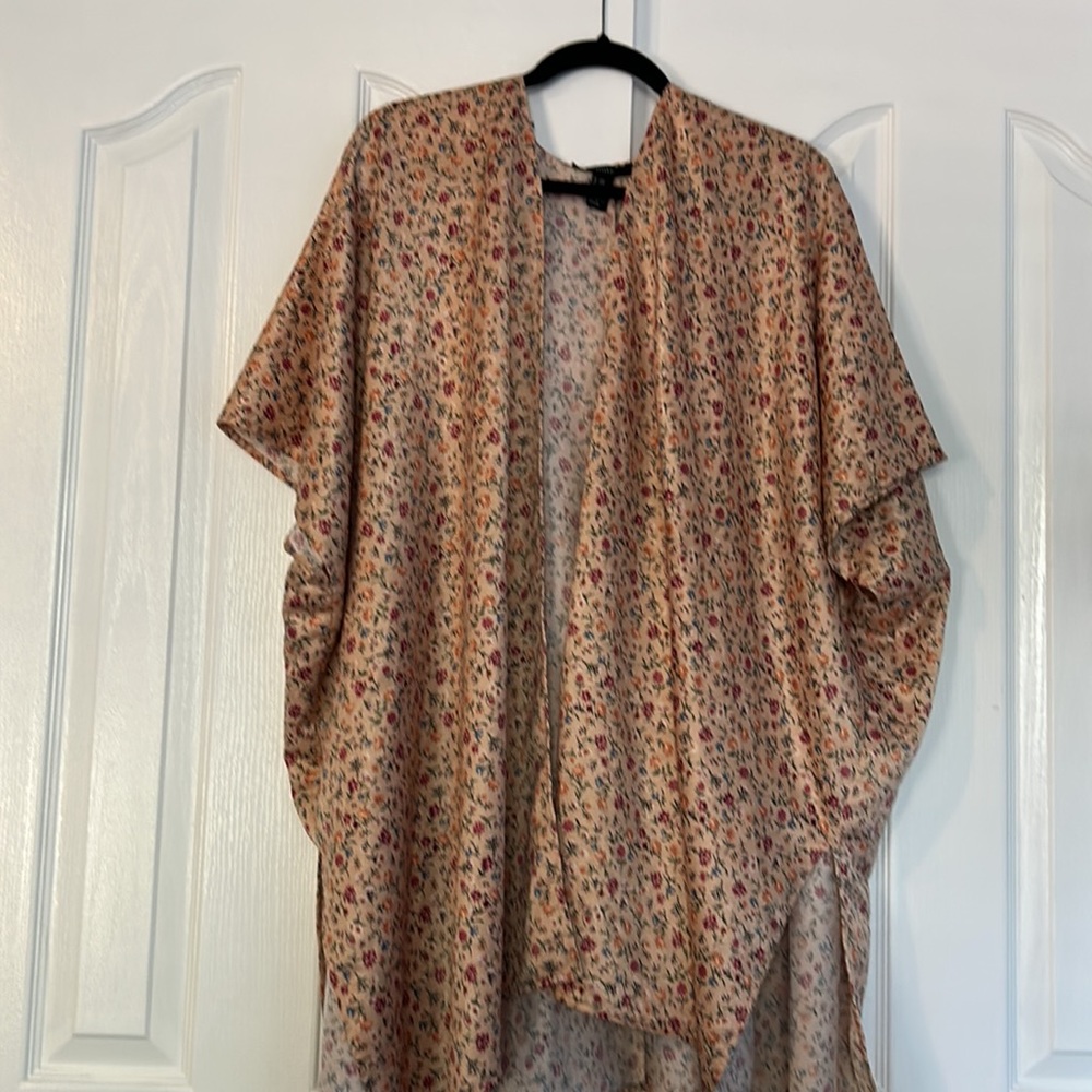 Spring Outerwear - Picture 2 of 4